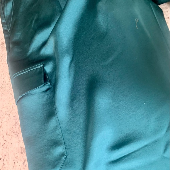BNWOT Express Turquoise Teal Satin Wide Leg Pants - Picture 9 of 10